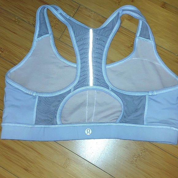 Lululemon Sports Bras size 8 - set of 4 - Picture 8 of 8